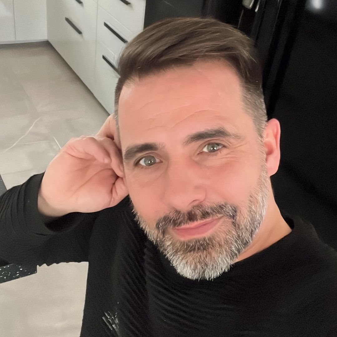 Profil de Embarek, 42 ans, Club gay à Ependes VD