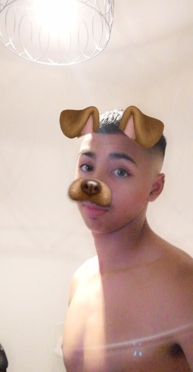 Profil de Isshak, 22 ans, Club gay à Zell LU