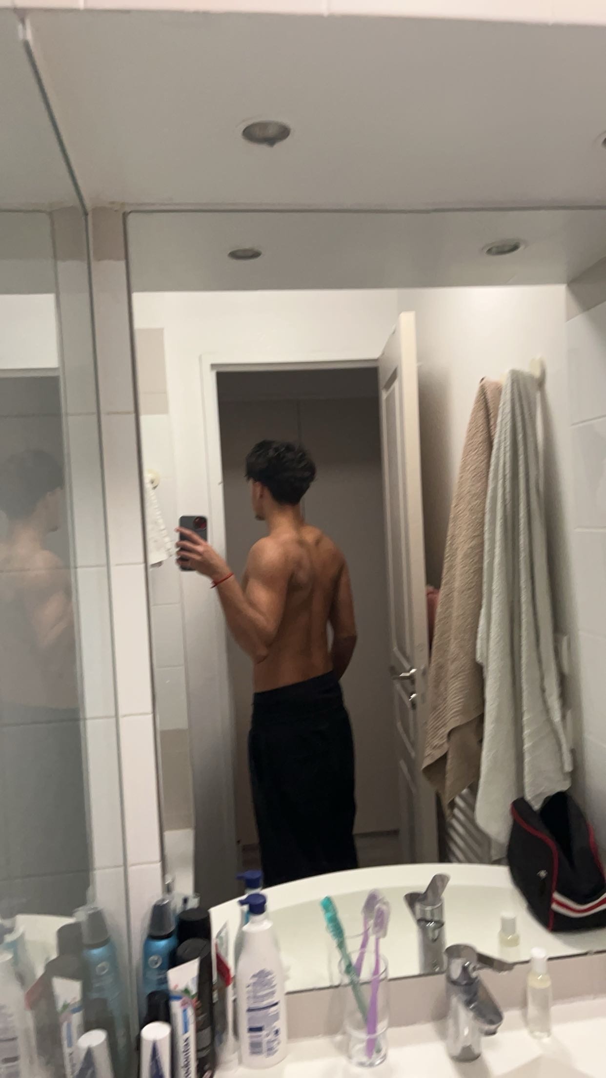Profil de Olaf, 19 ans, Club gay à Scheid