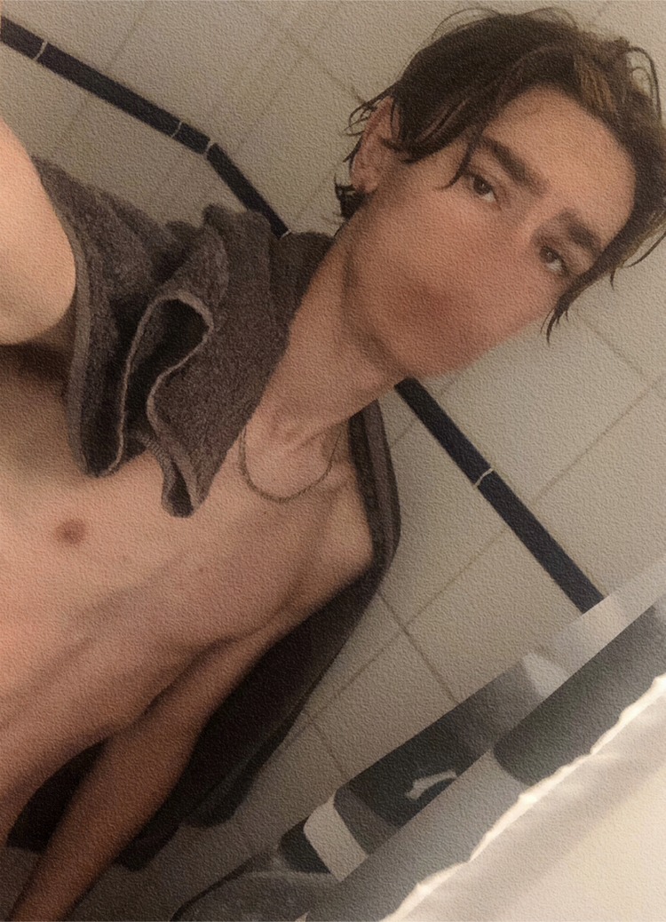 Profil de Mohamed-achraf, 20 ans, Club gay à Worben