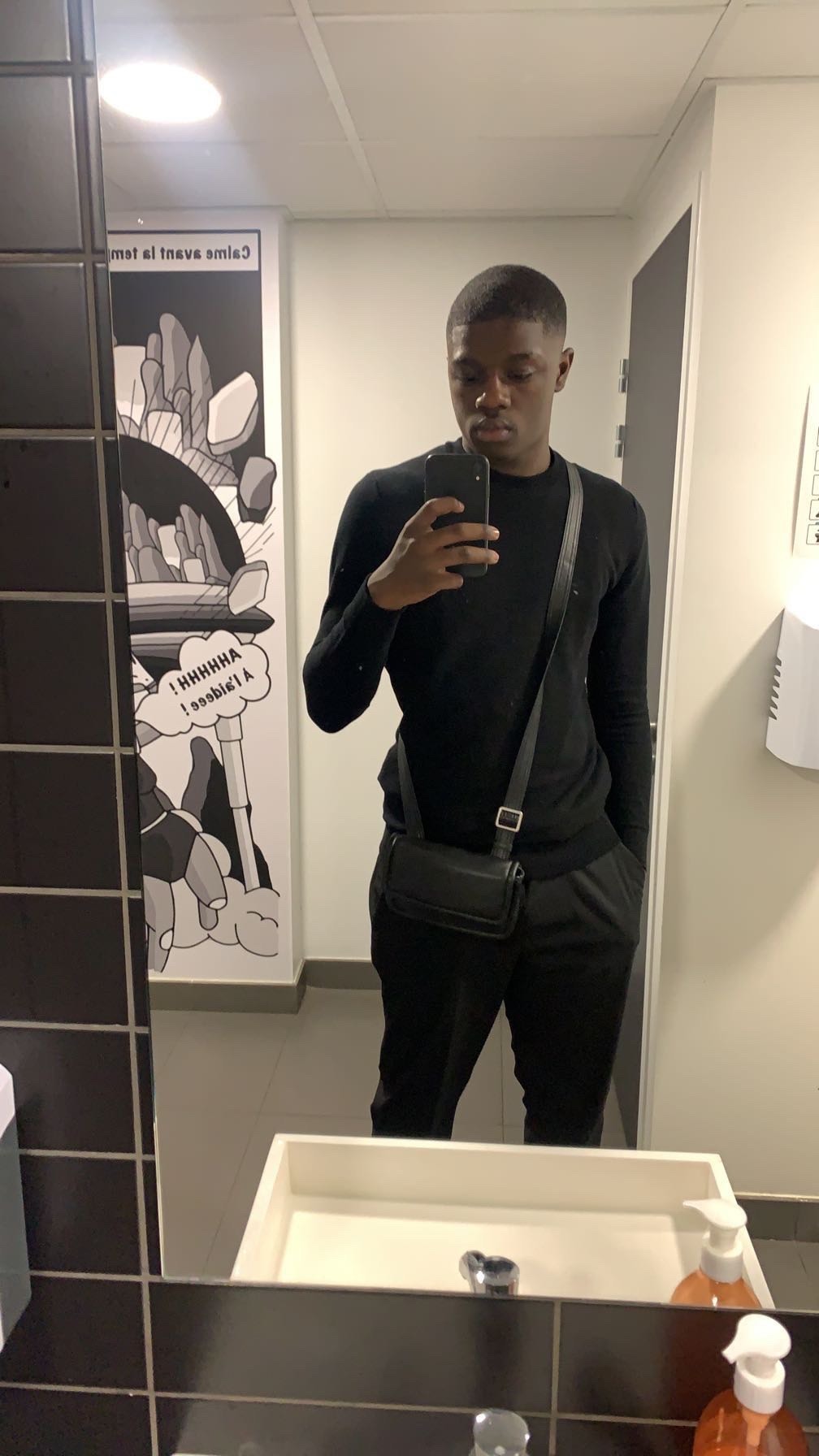 Profil de Soufien, 19 ans, Club gay à Vicosoprano