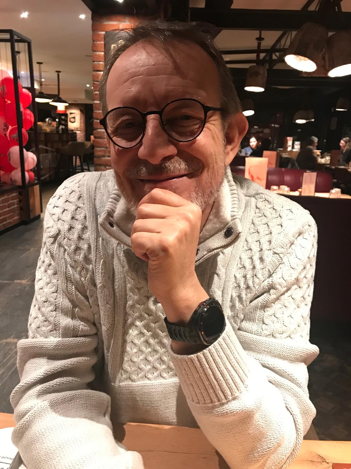 Profil de Mamedy, 54 ans, Club gay à Aeschau