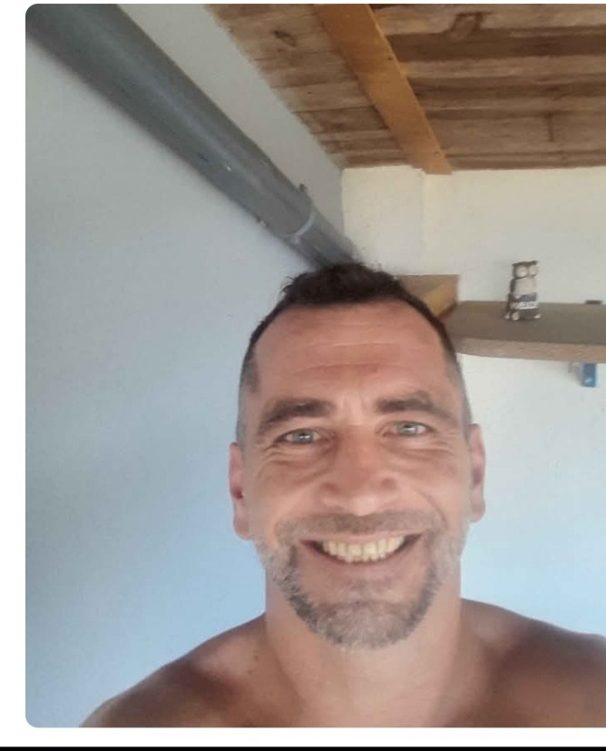 Profil de Galaan, 45 ans, Club gay à Intschi