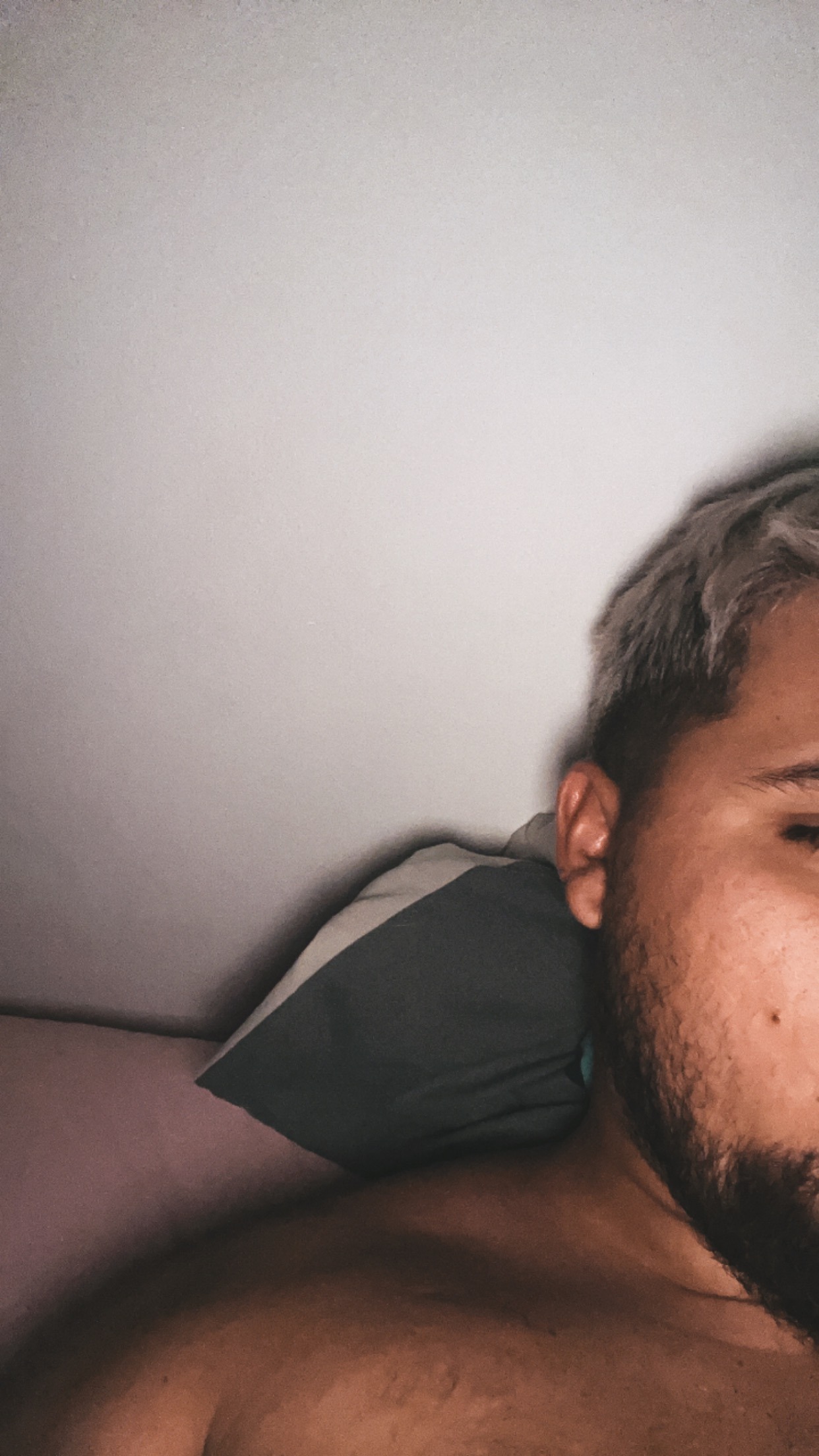 Profil de Asad, 24 ans, Club gay à Ependes VD