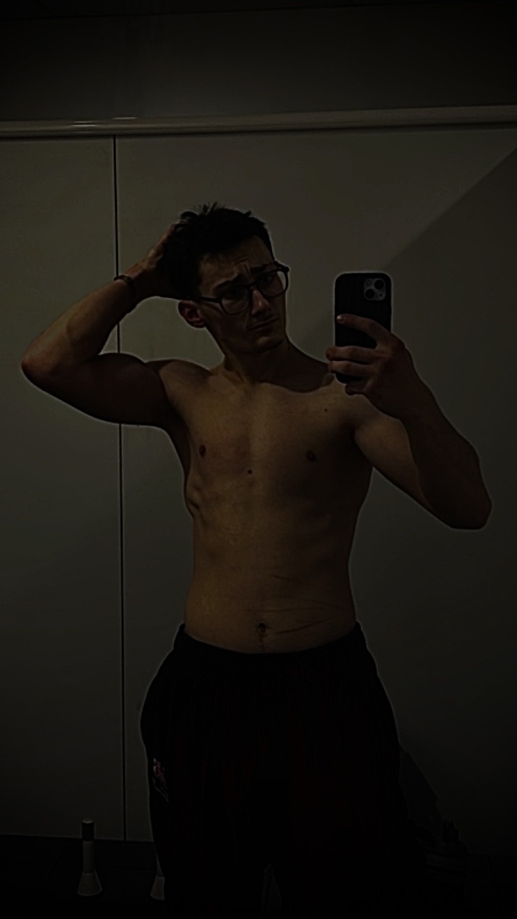 Profil de Edilson, 21 ans, Club gay à Avers