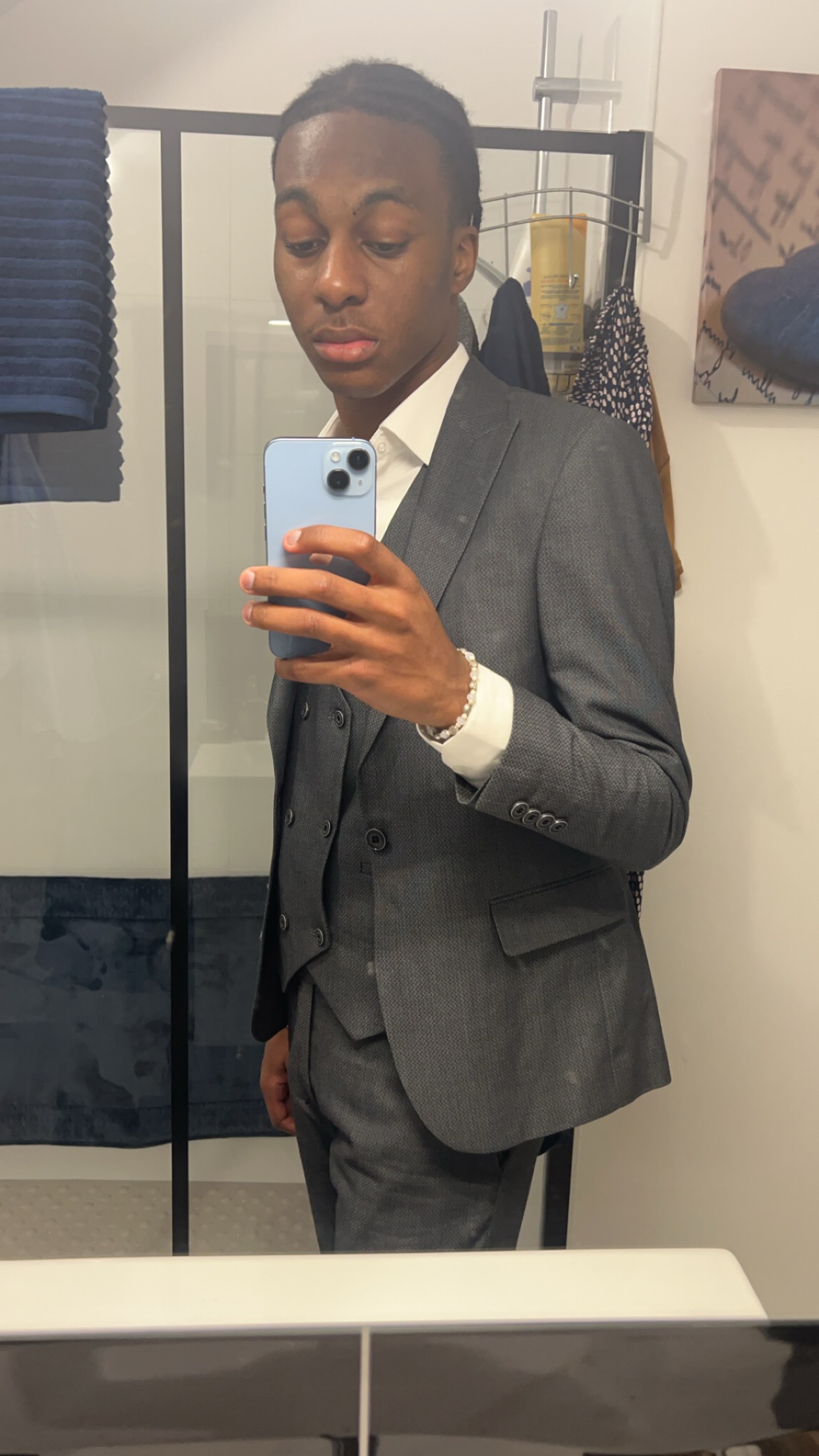 Profil de Youni, 23 ans, Club gay à Molondin