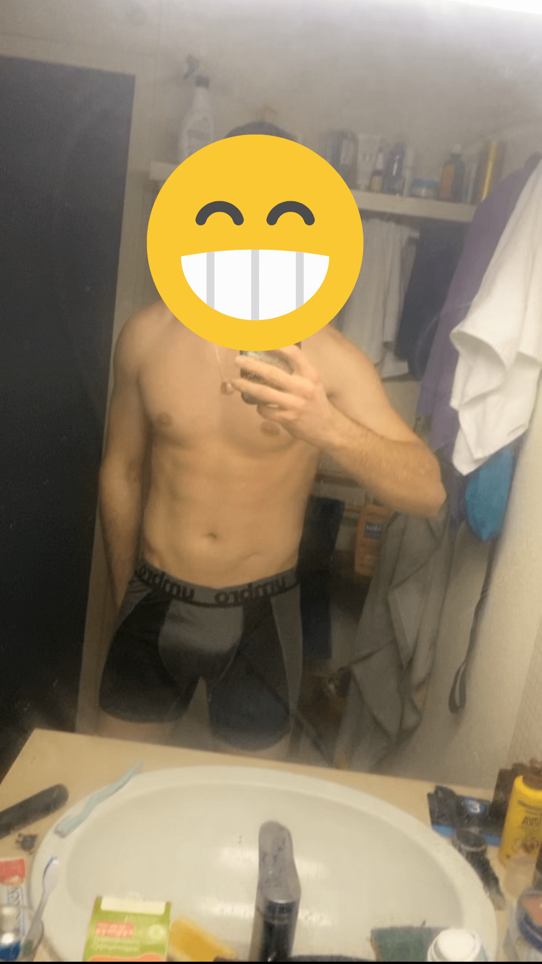Profil de Majed, 23 ans, Club gay à Lüen