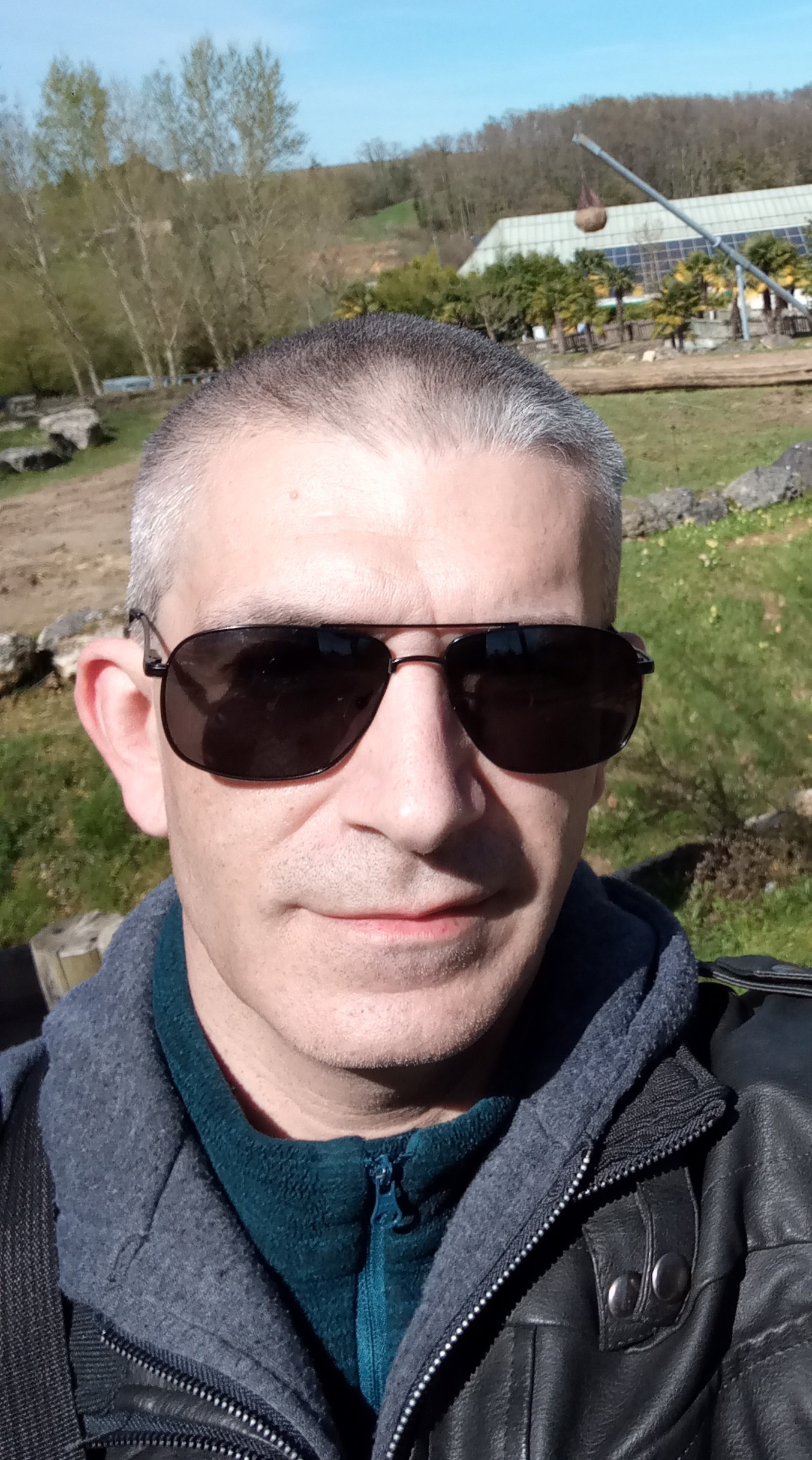 Profil de Moctar, 46 ans, Club gay à Tschiertschen