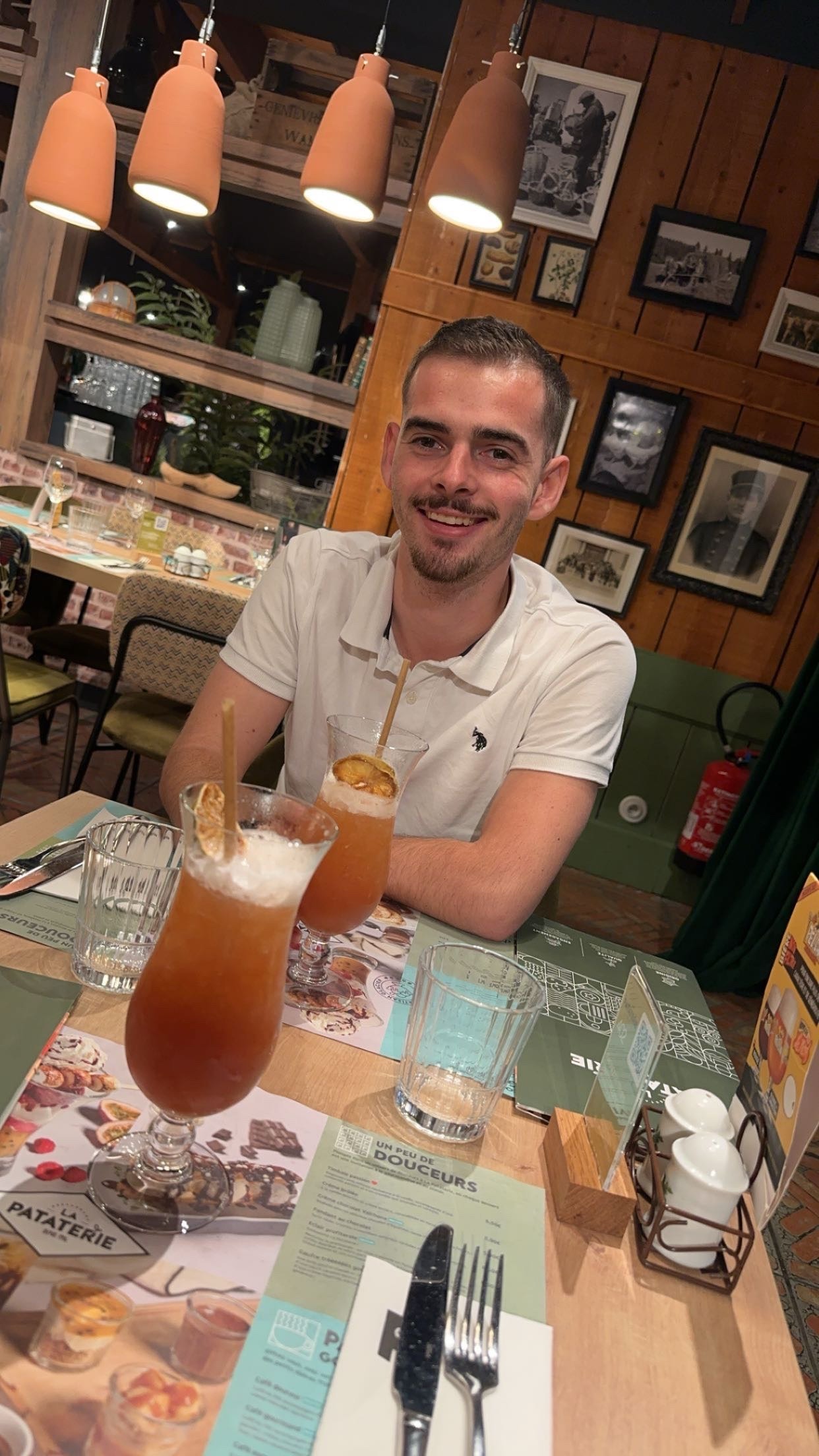 Profil de Eliahou, 22 ans, Club gay à Châtel-St-Denis