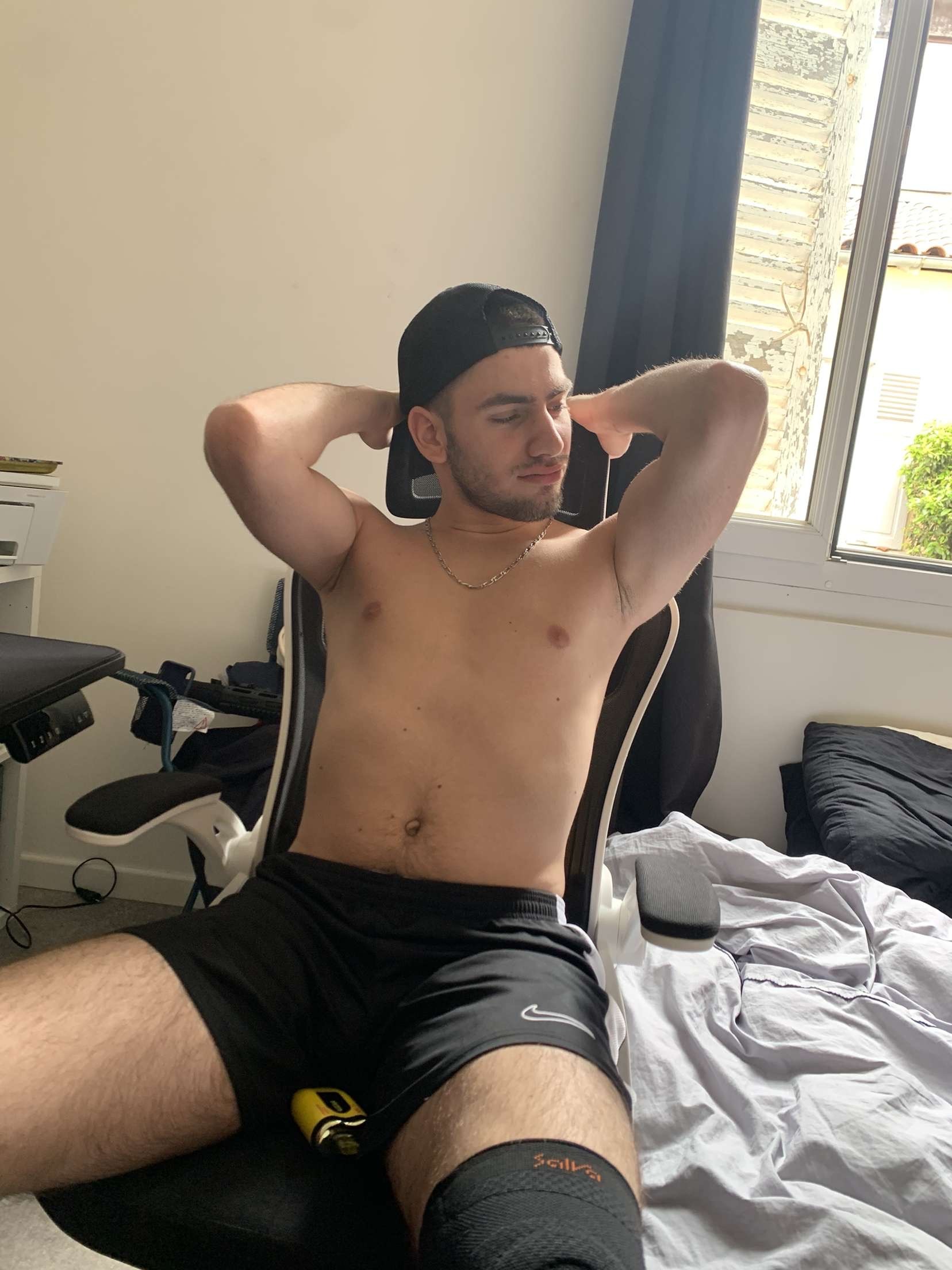 Profil de Marlo, 19 ans, Club gay à Arbaz
