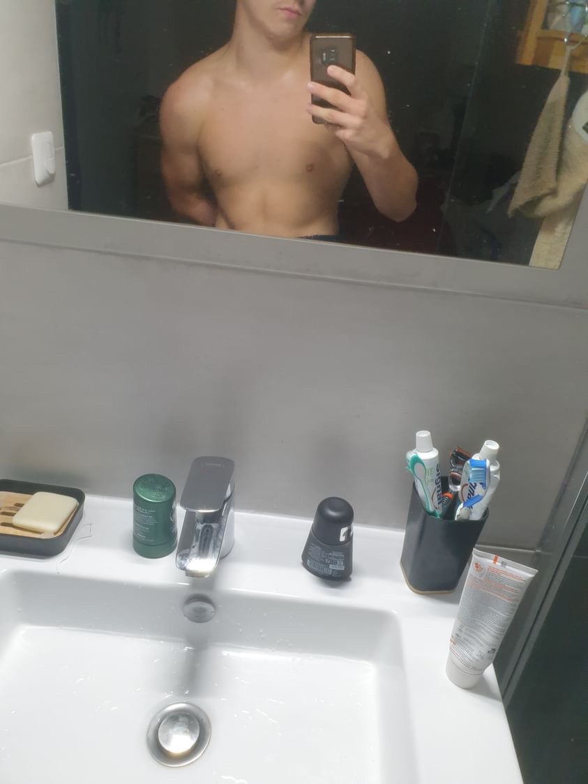 Profil de Halan, 18 ans, Club gay à Bofflens