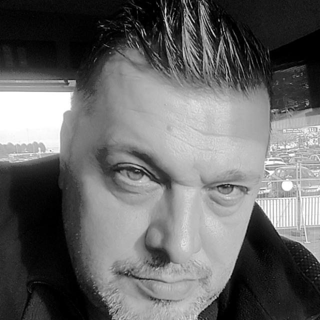 Profil de Suhayb, 51 ans, Club gay à Malans GR