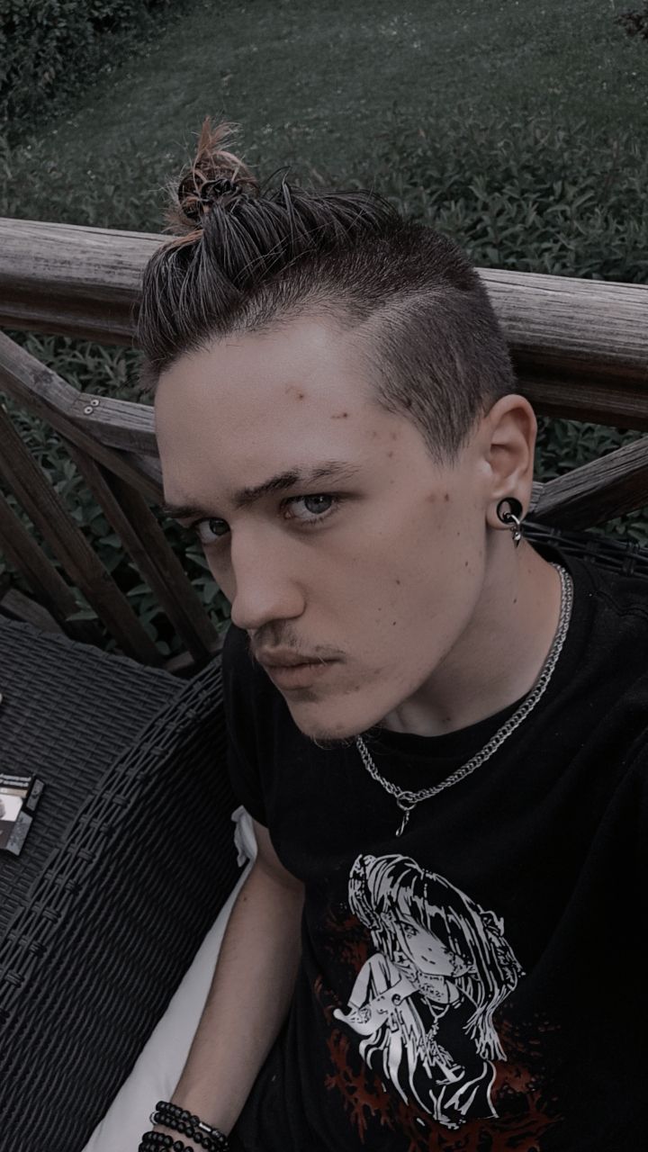 Profil de Salou, 20 ans, Club gay à Ilanz