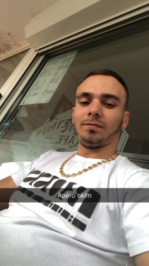 Profil de Omar, 24 ans, Club gay à Münchenbuchsee