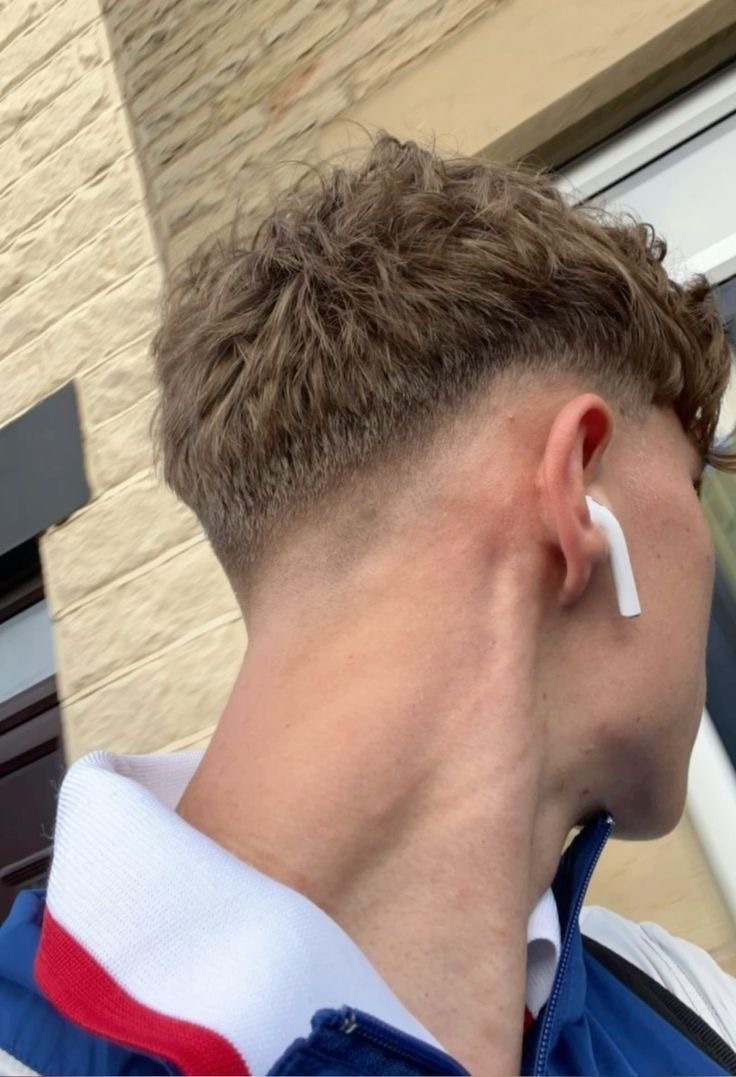 Profil de Kylliam, 22 ans, Club gay à Le Brassus