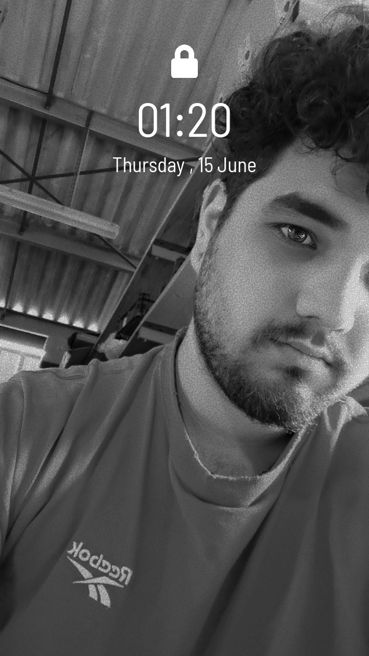 Profil de Derek, 25 ans, Club gay à Cavagnago