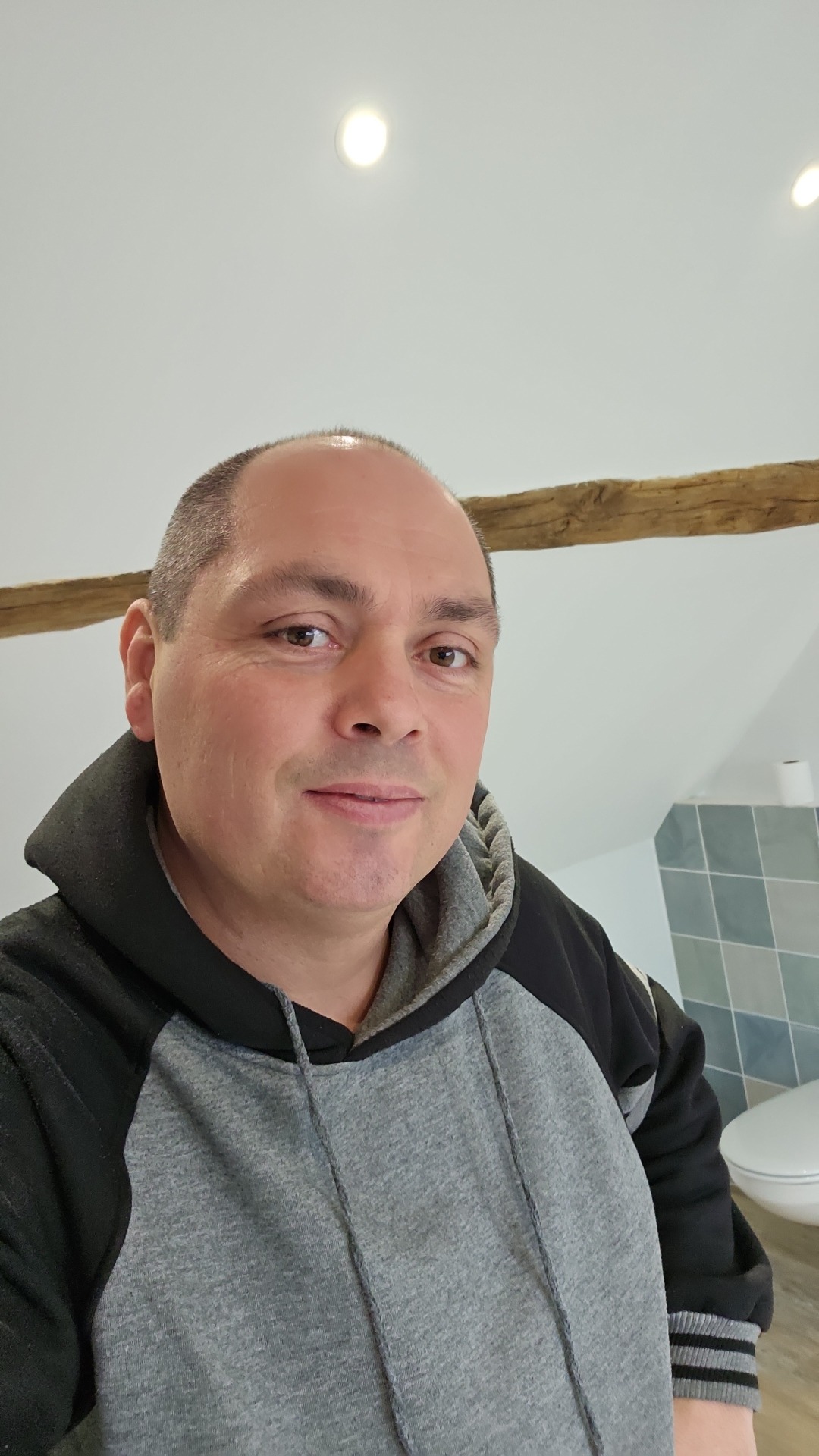 Profil de Kensley, 45 ans, Club gay à Ependes VD