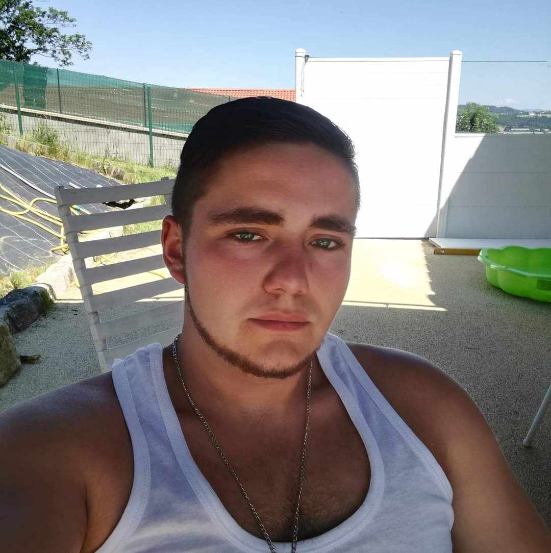 Profil de Ozcan, 28 ans, Club gay à Concise