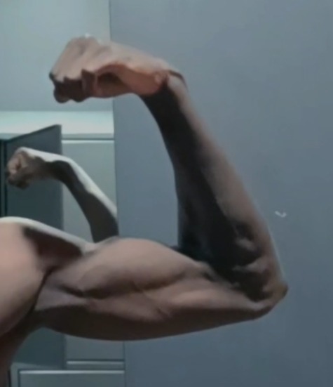 Profil de Jiyan, 18 ans, Club gay à Konolfingen