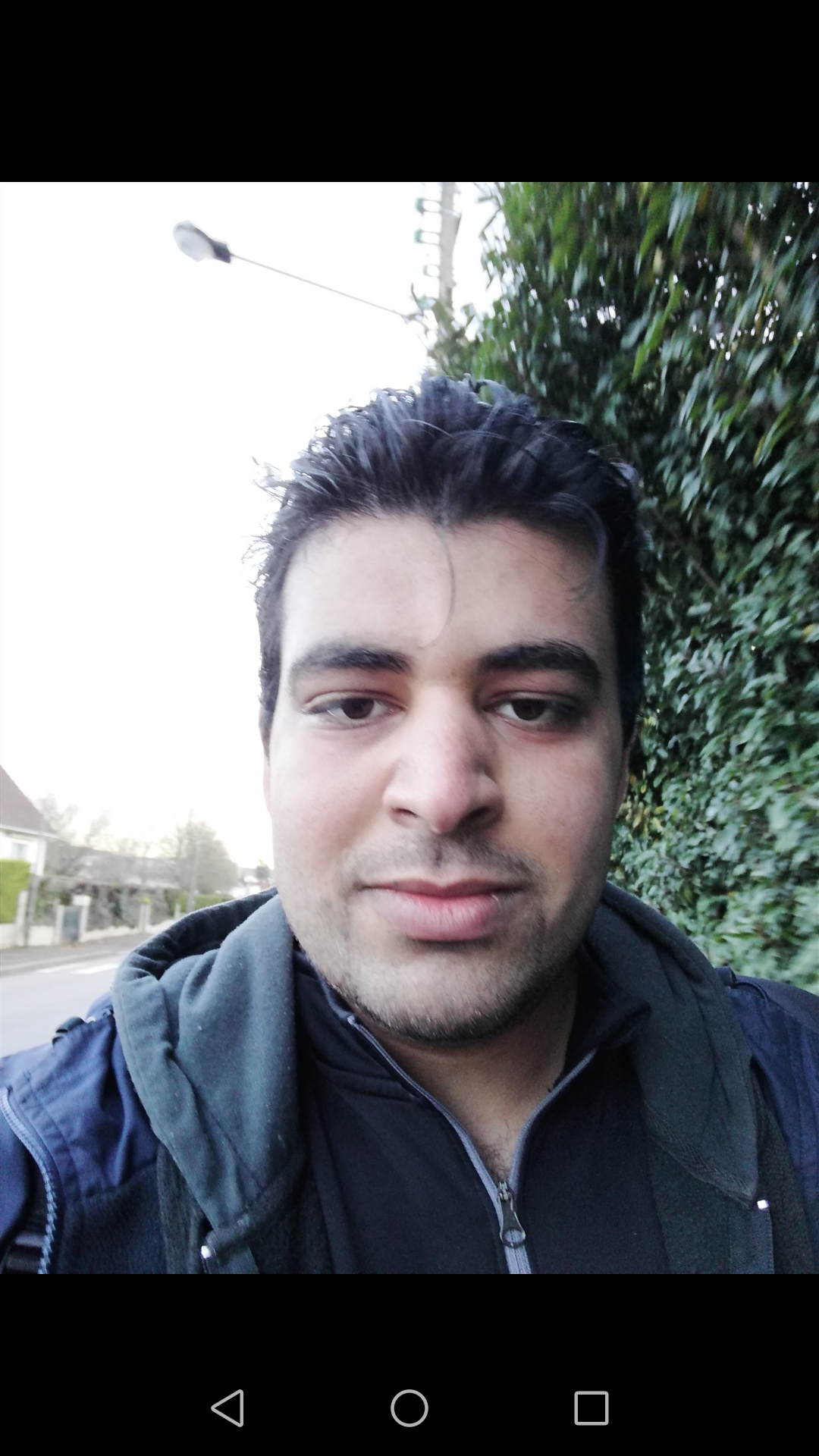 Profil de Hamdane, 22 ans, Club gay à Rüedisbach