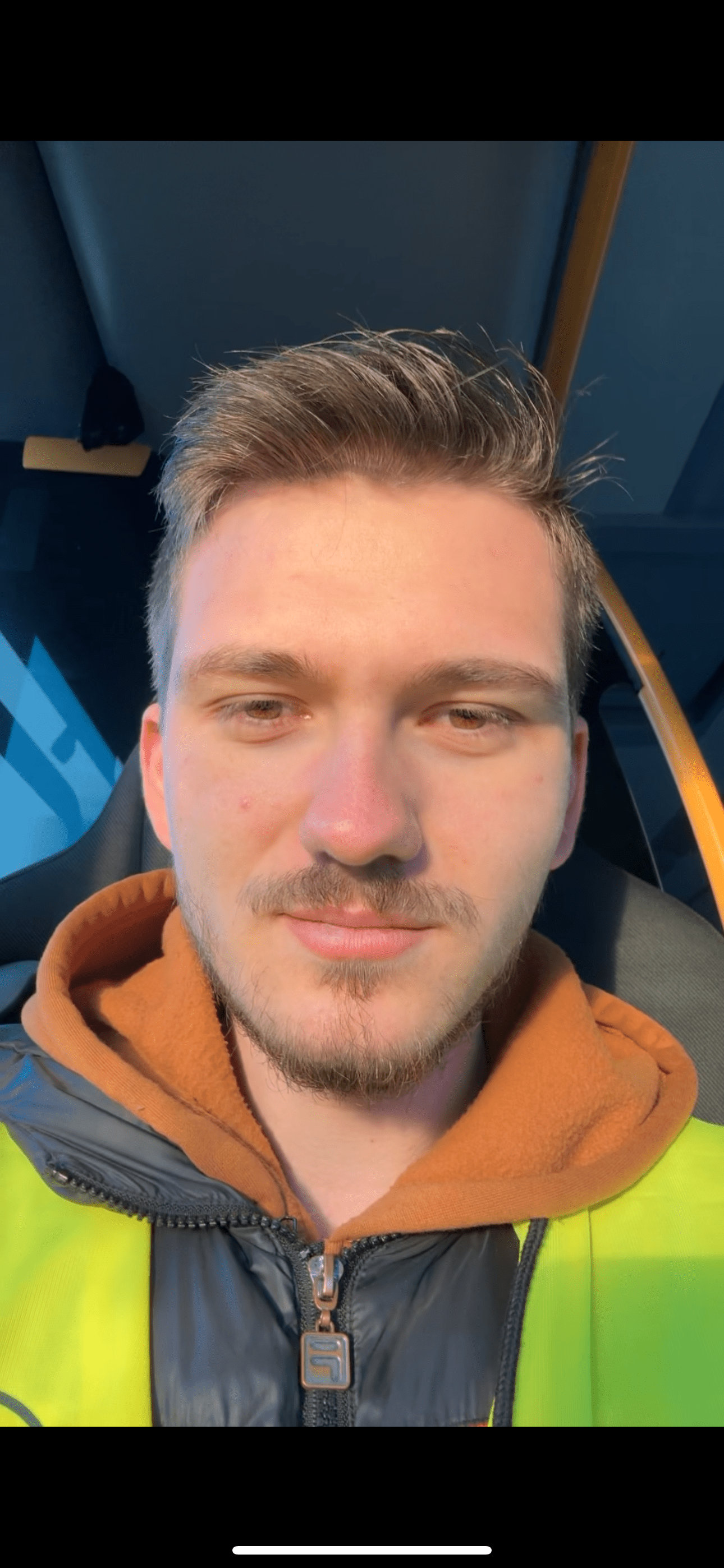 Profil de Aykan, 24 ans, Club gay à Cinuos-chel