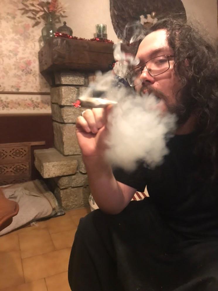 Profil de Carlo, 18 ans, Club gay à Rabius