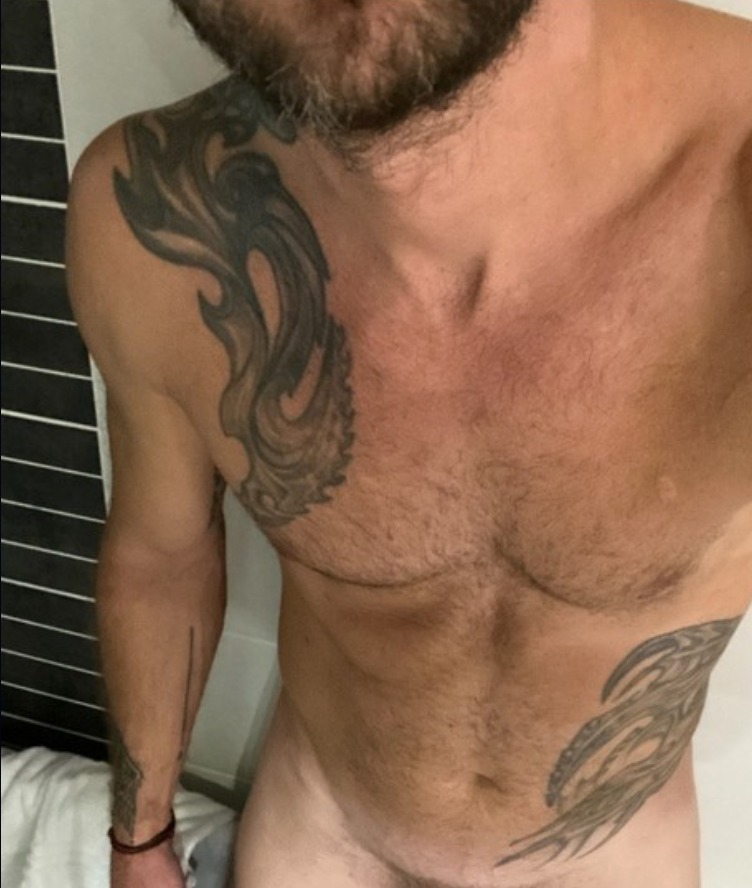 Profil de Souareba, 39 ans, Club gay à Saicourt