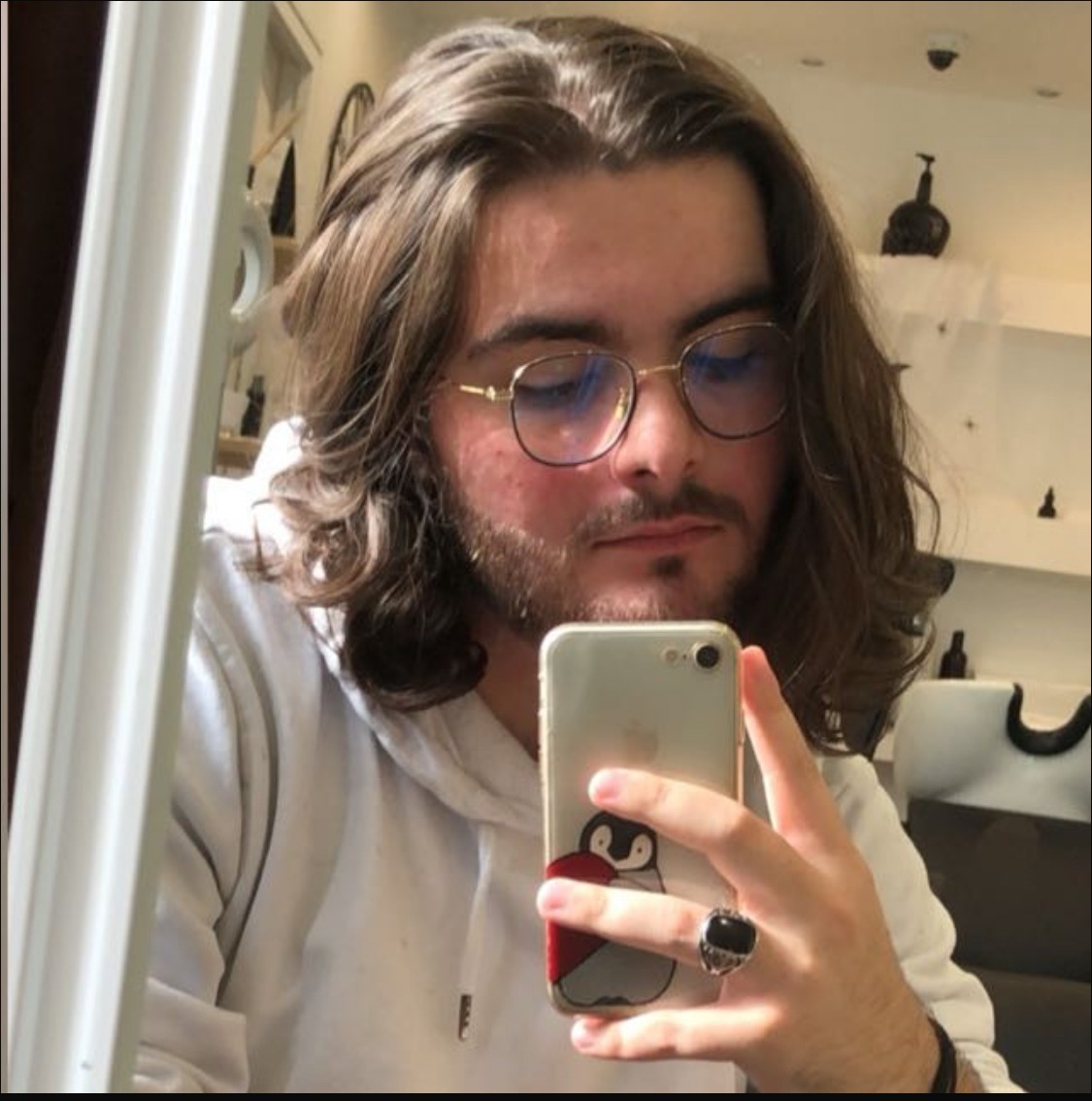 Profil de Nill, 19 ans, Club gay à Portein