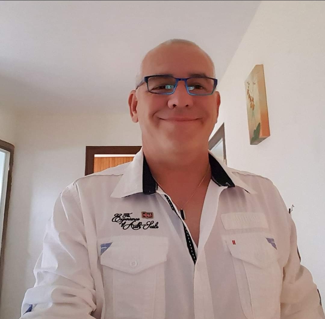 Profil de Sylla, 52 ans, Club gay à Engelberg