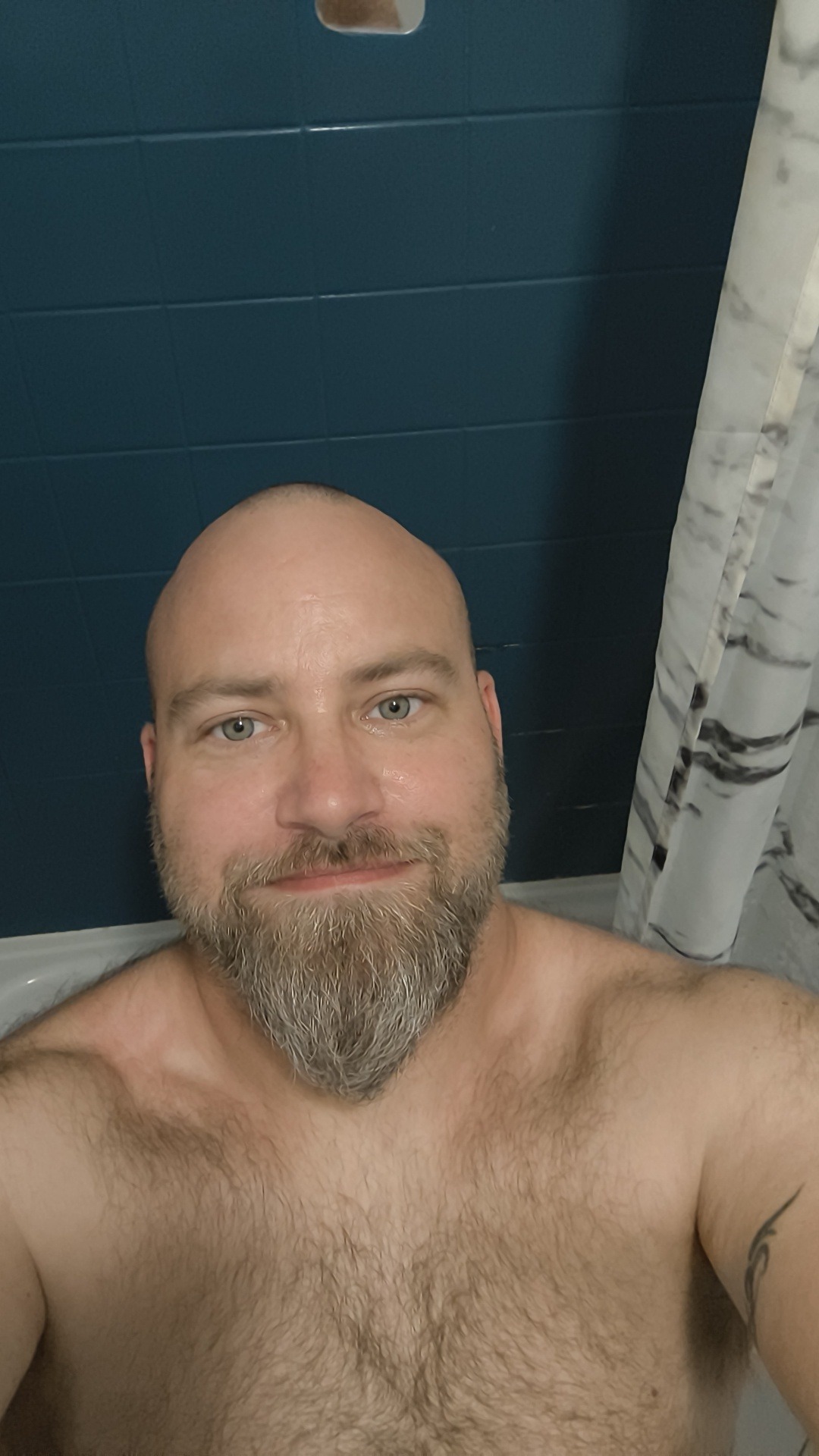 Profil de Alexandros, 42 ans, Club gay à Langendorf