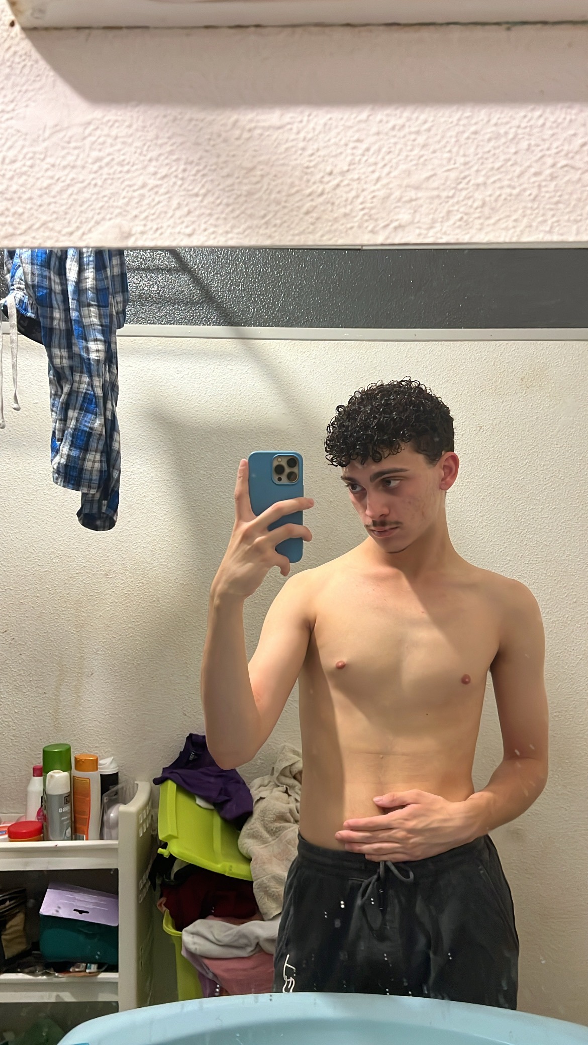 Profil de Tadeus, 20 ans, Club gay à Bärschwil