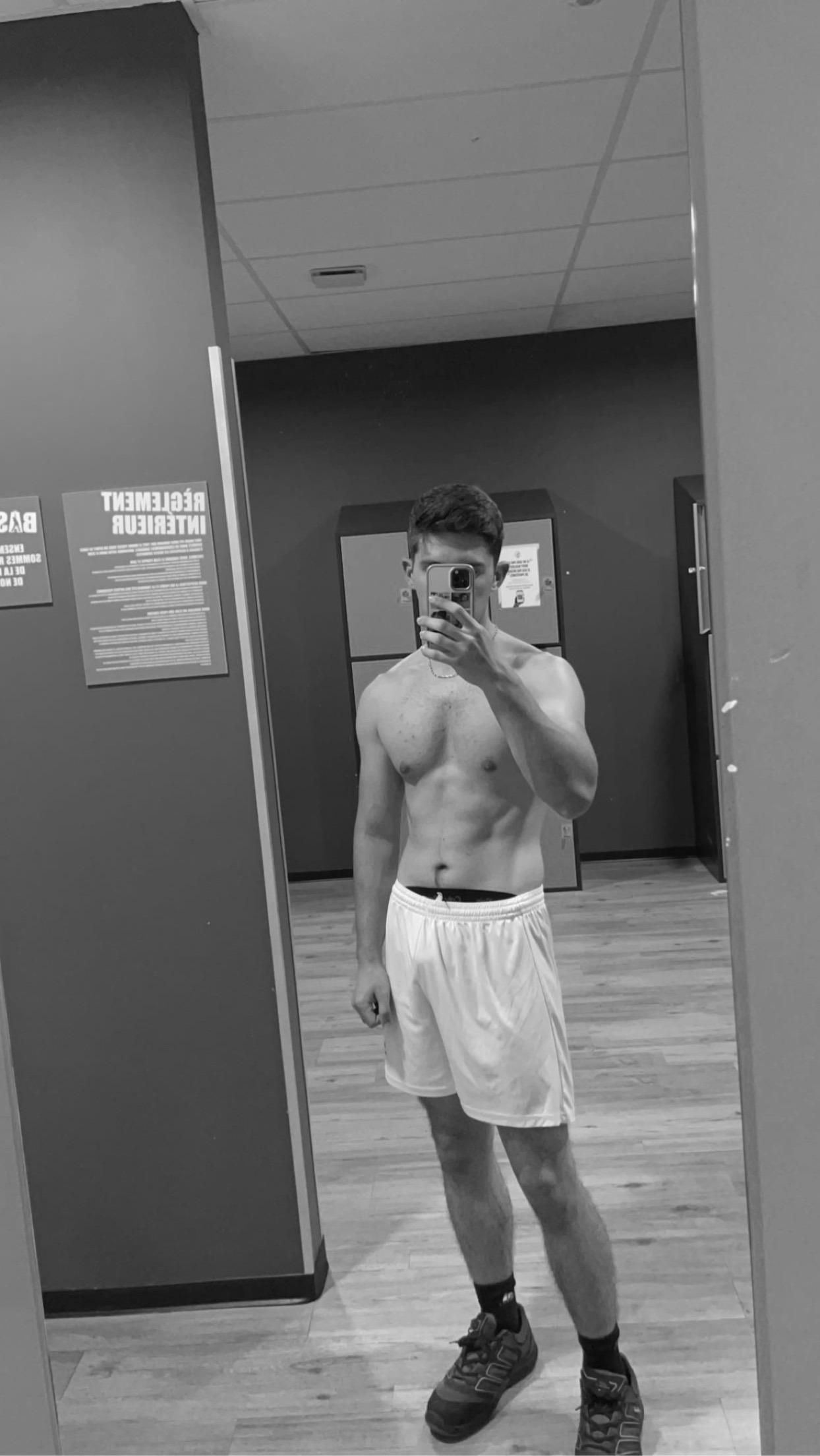 Profil de Bartholome, 25 ans, Club gay à Corbières