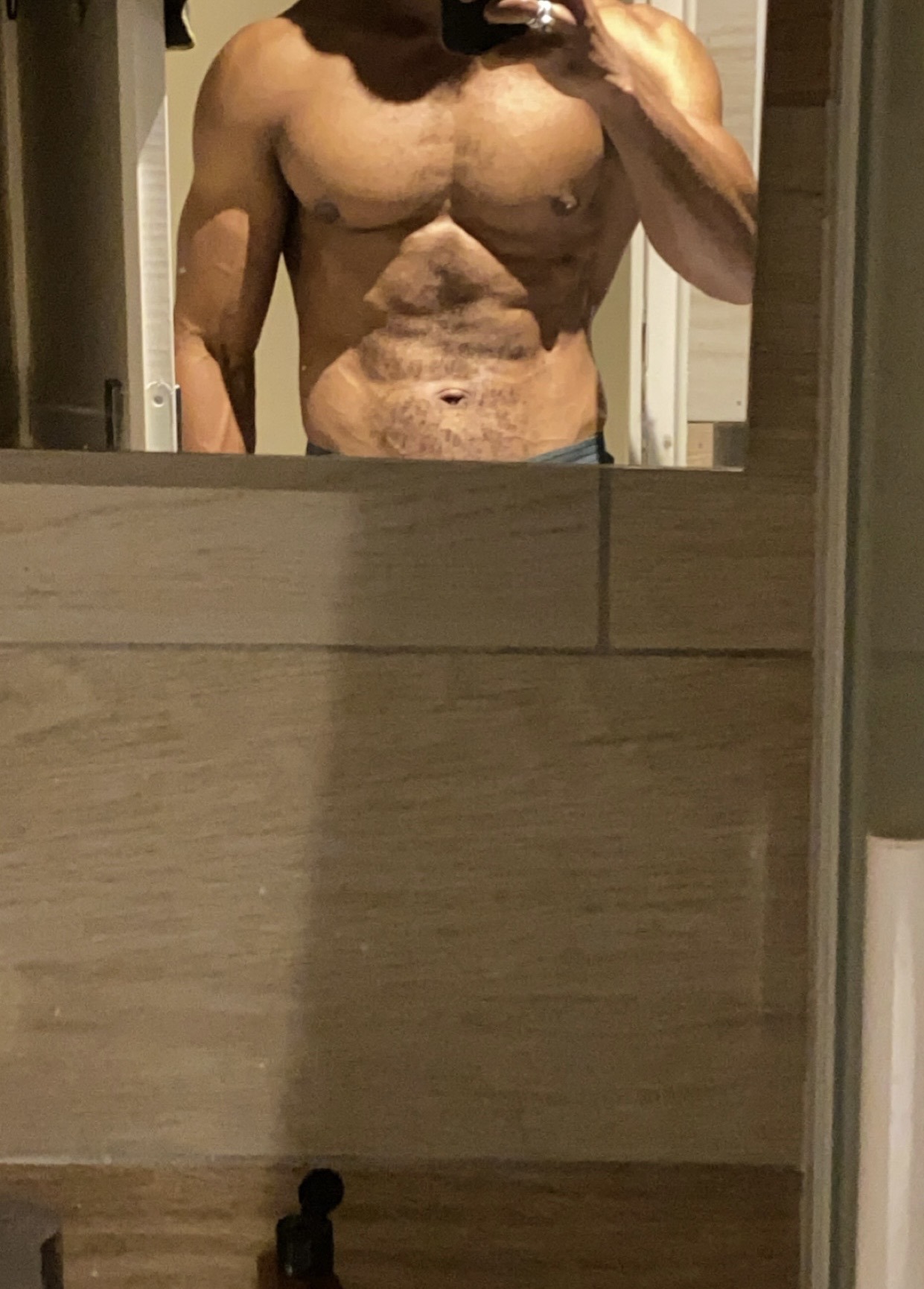 Profil de Frantzy, 27 ans, Club gay à Schönenwerd