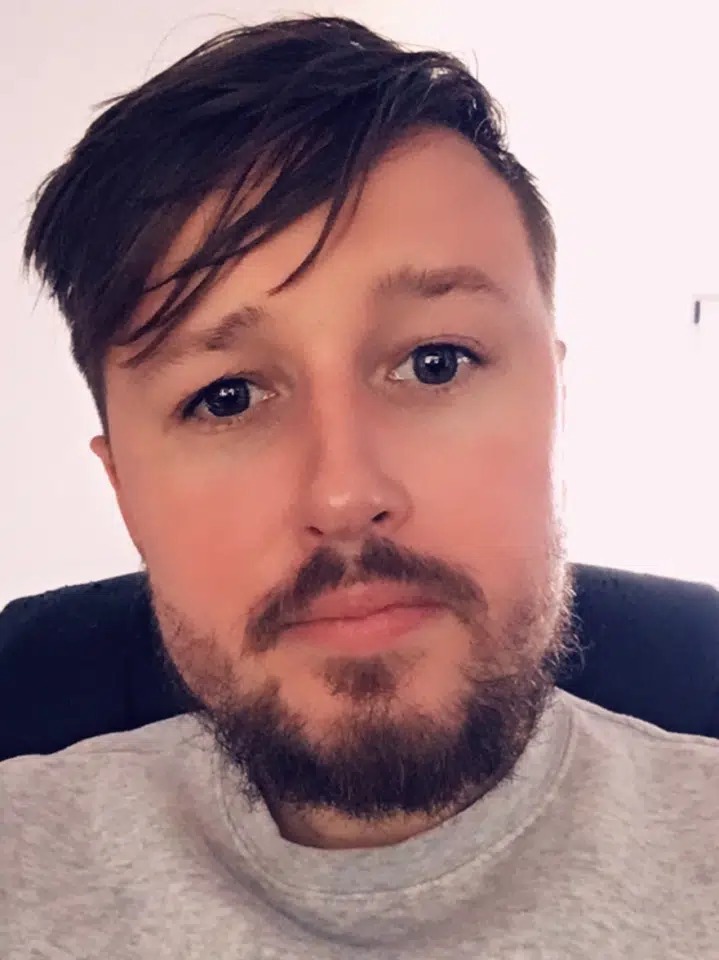 Profil de Mongi, 34 ans, Club gay à Root