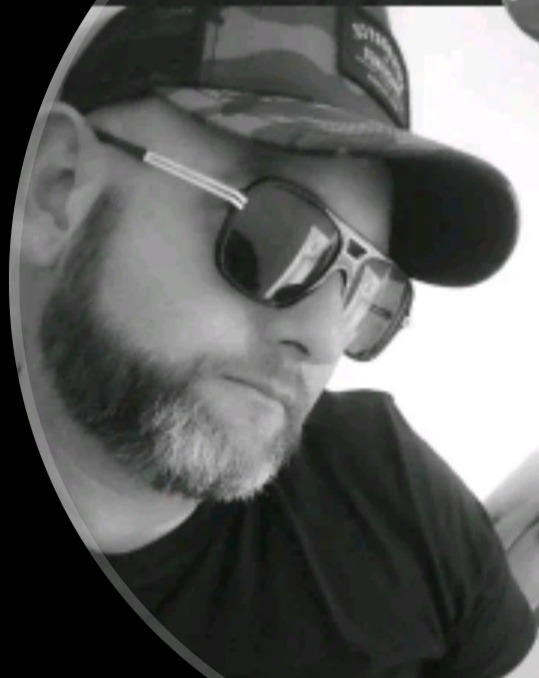 Profil de Xalbat, 39 ans, Club gay à Göschenen