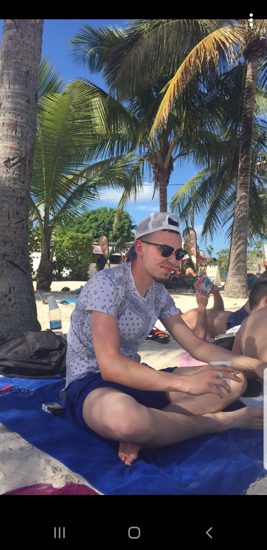 Profil de Michel-ange, 29 ans, Club gay à Büetigen