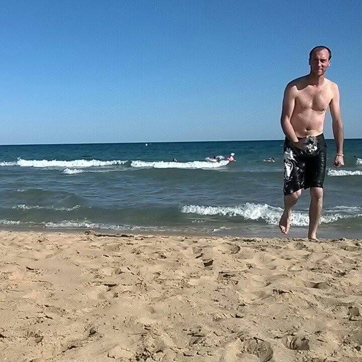 Profil de Nadi, 46 ans, Club gay à Scheid