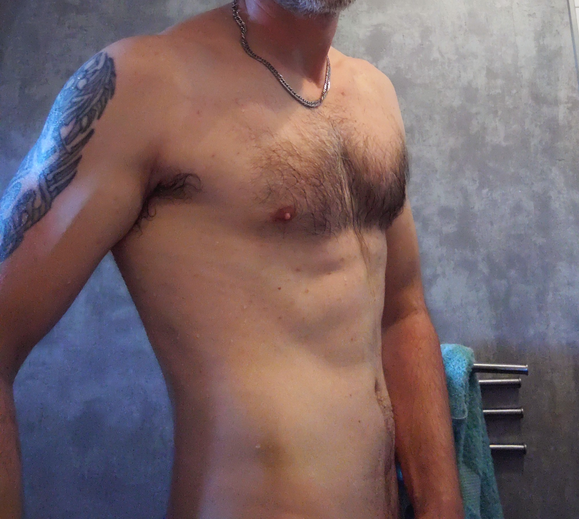 Profil de Illyan, 32 ans, Club gay à Wengen