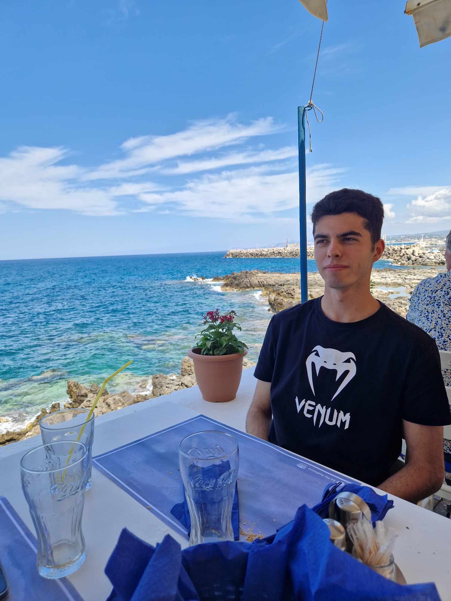 Profil de Mimoun, 21 ans, Club gay à Cousset