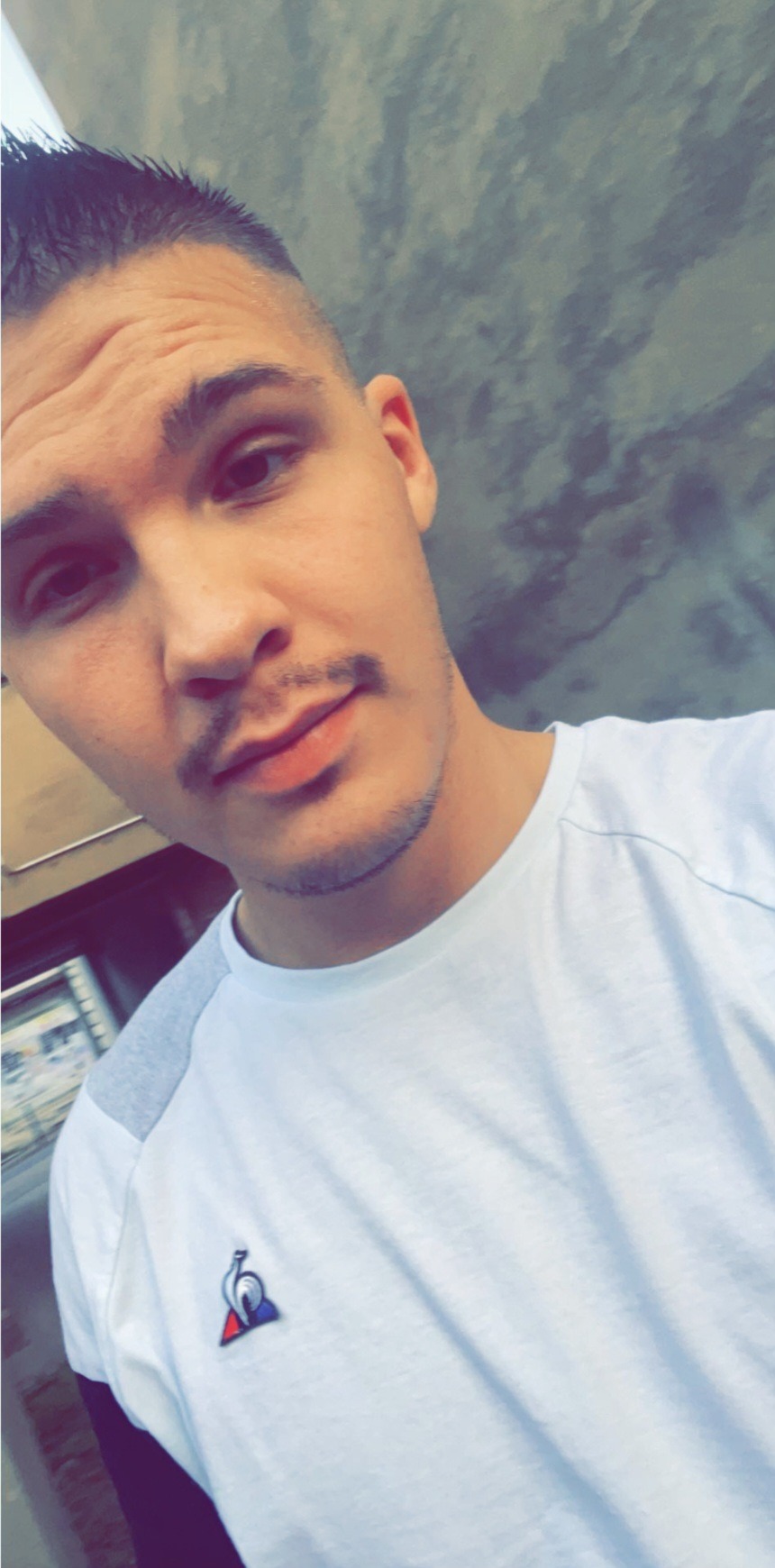Profil de Gloire, 27 ans, Club gay à Saicourt