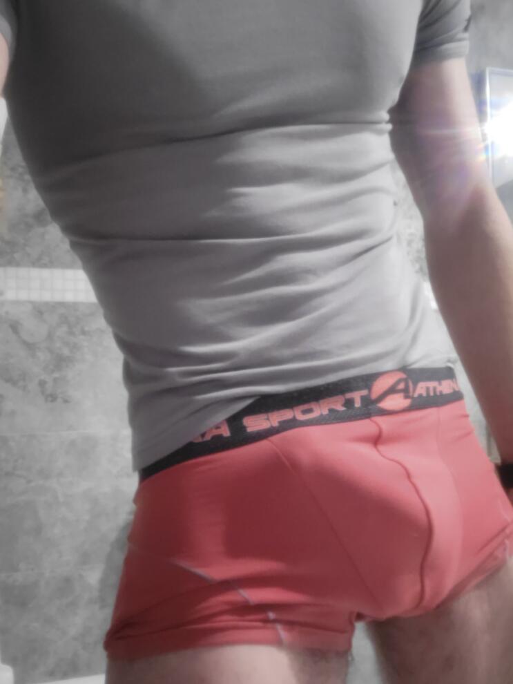 Profil de Yves, 39 ans, Club gay à Parsonz