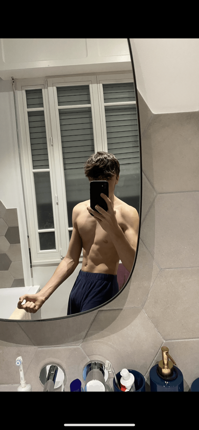 Profil de Alias, 18 ans, Club gay à Walperswil