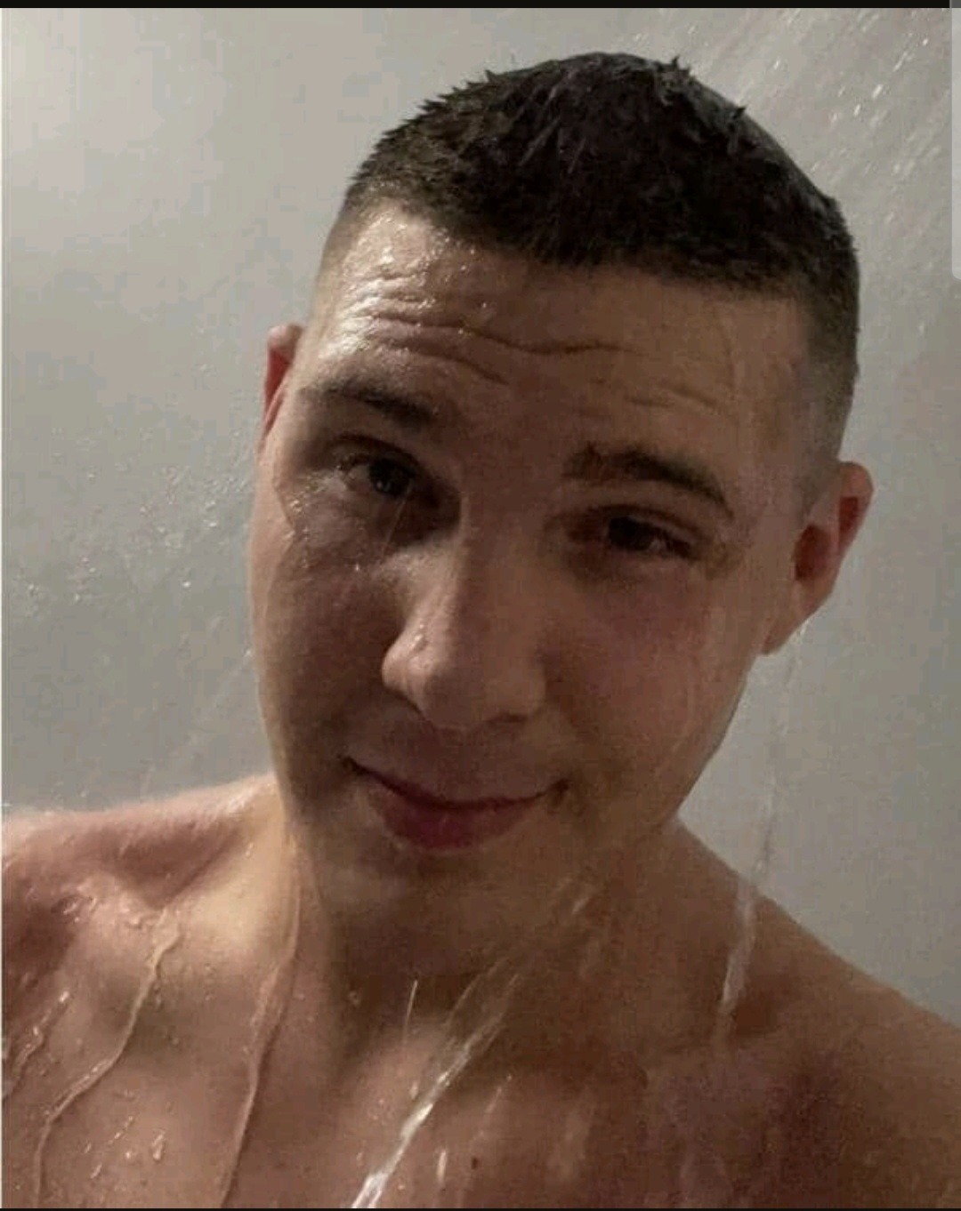 Profil de Faust, 25 ans, Club gay à Paspels