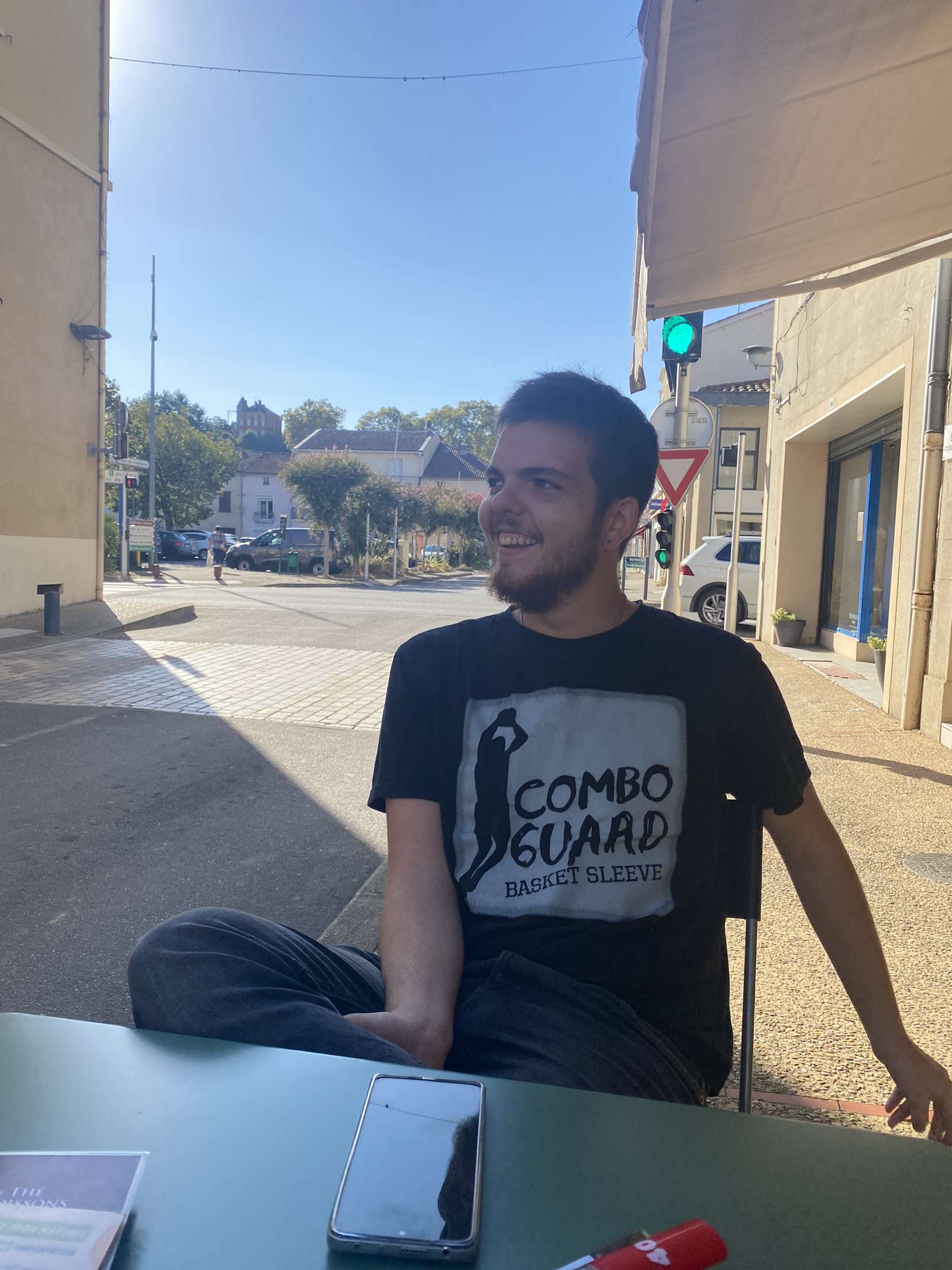 Profil de Wahel, 22 ans, Club gay à Hintermoos