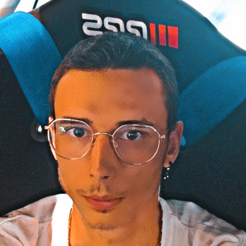 Profil de Ala-eddine, 21 ans, Club gay à Les Evouettes