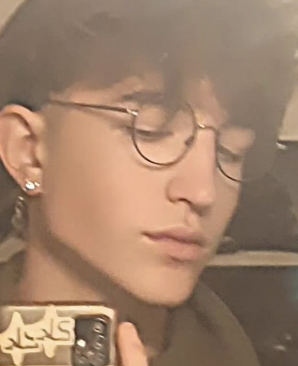 Profil de Jullien, 21 ans, Club gay à Chénens