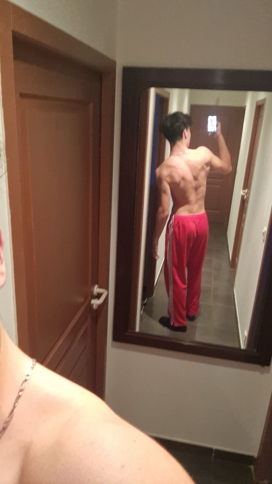 Profil de Nadji, 22 ans, Club gay à Flüelen